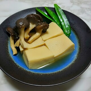 高野豆腐と平茸の煮浸し